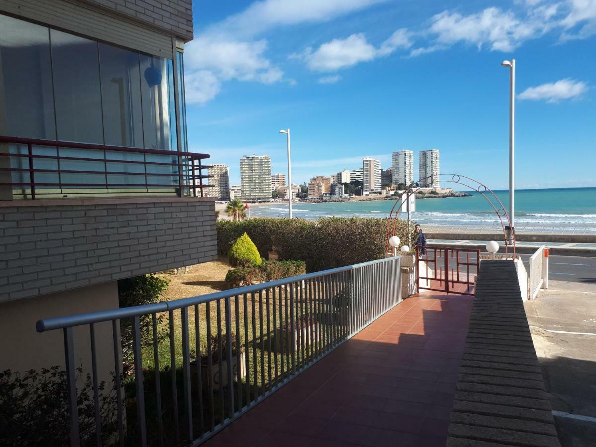 Edificio Las Rocas Oropesa del Mar Bagian luar foto